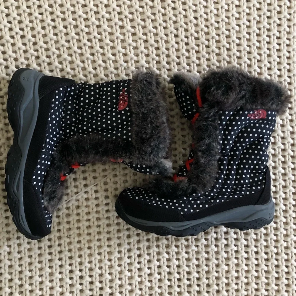 The North Face Nuptse Fur II Boots - Picture 12 of 12